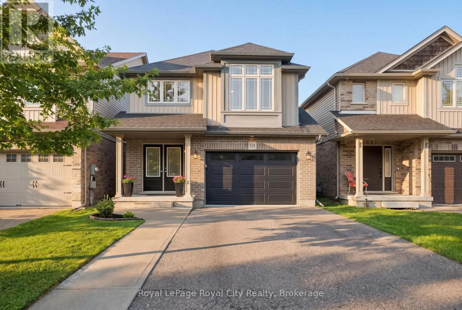 558 Starwood Drive, Guelph (Grange Road)