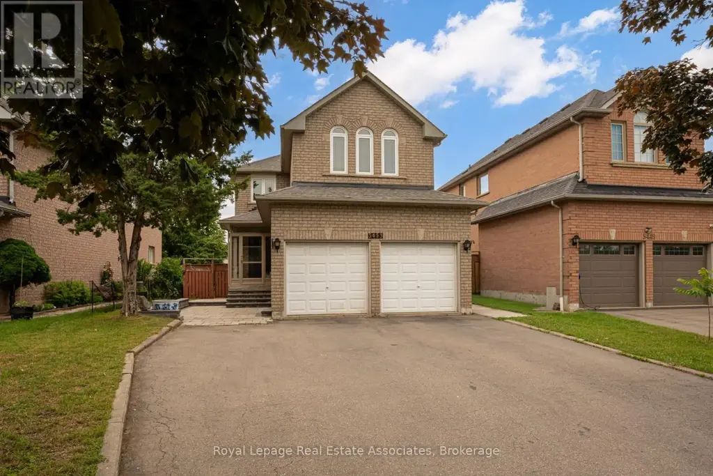 5453 Middleport Crescent, Mississauga (Hurontario)