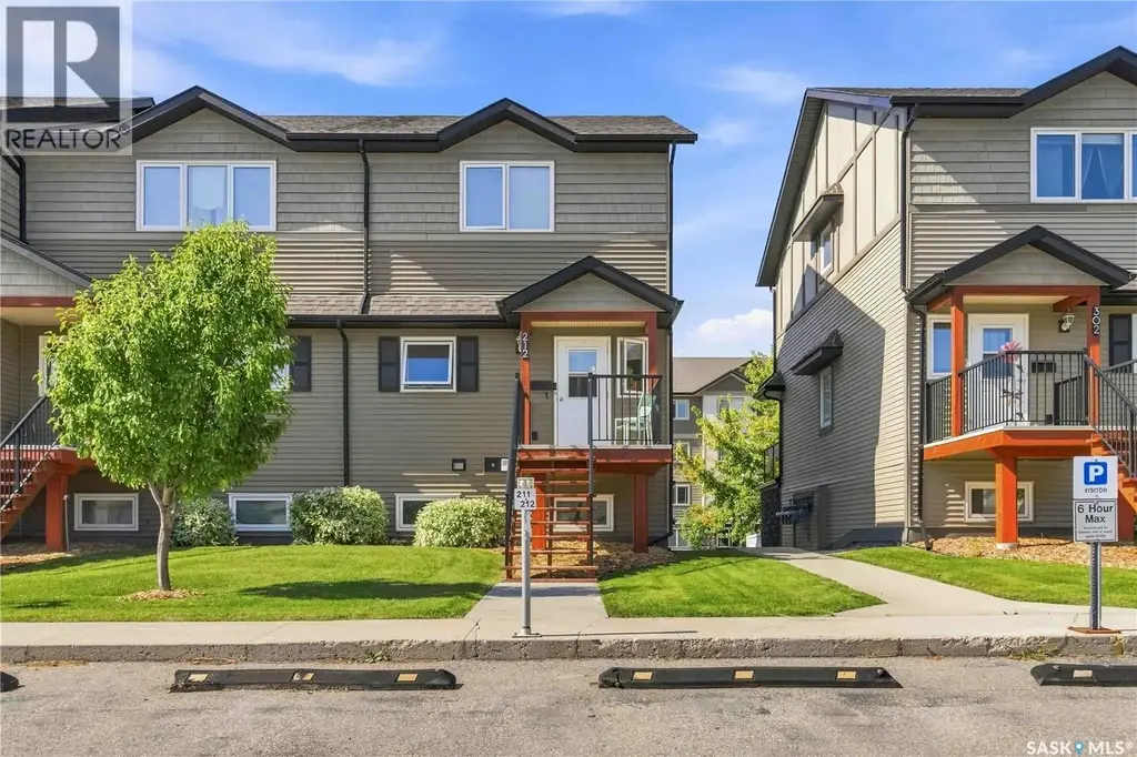 212 110 Shillington Crescent, Saskatoon