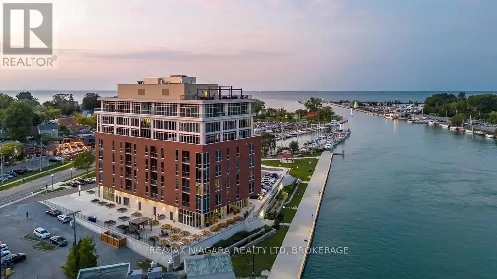 302 - 57 Lakeport Road, St. Catharines (Port Dalhousie)