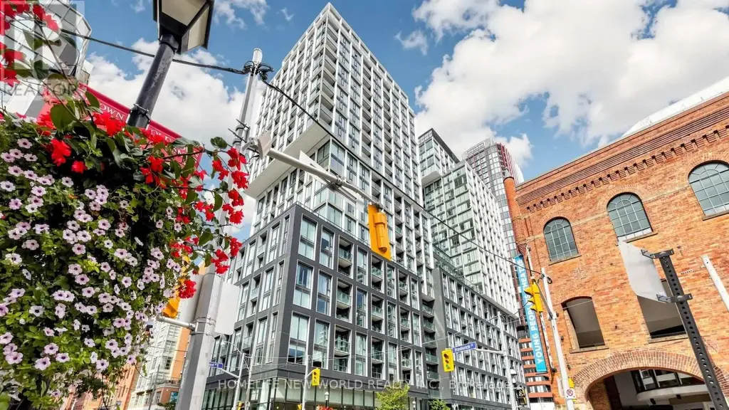 813 - 158 Front Street E, Toronto (Bay Street Corridor)