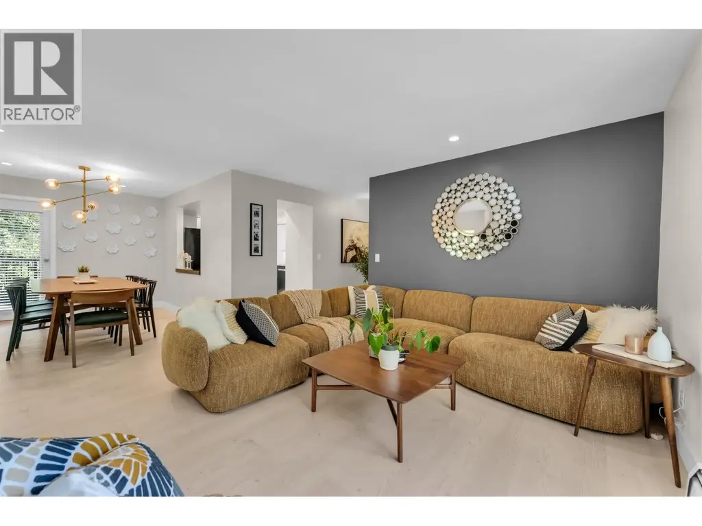10 1140 Falcon Drive, Coquitlam