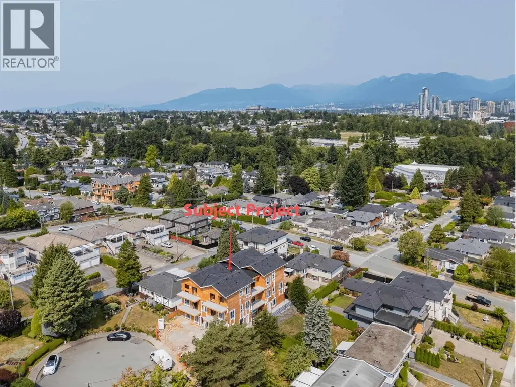 1 4561 Charlotte Court, Burnaby