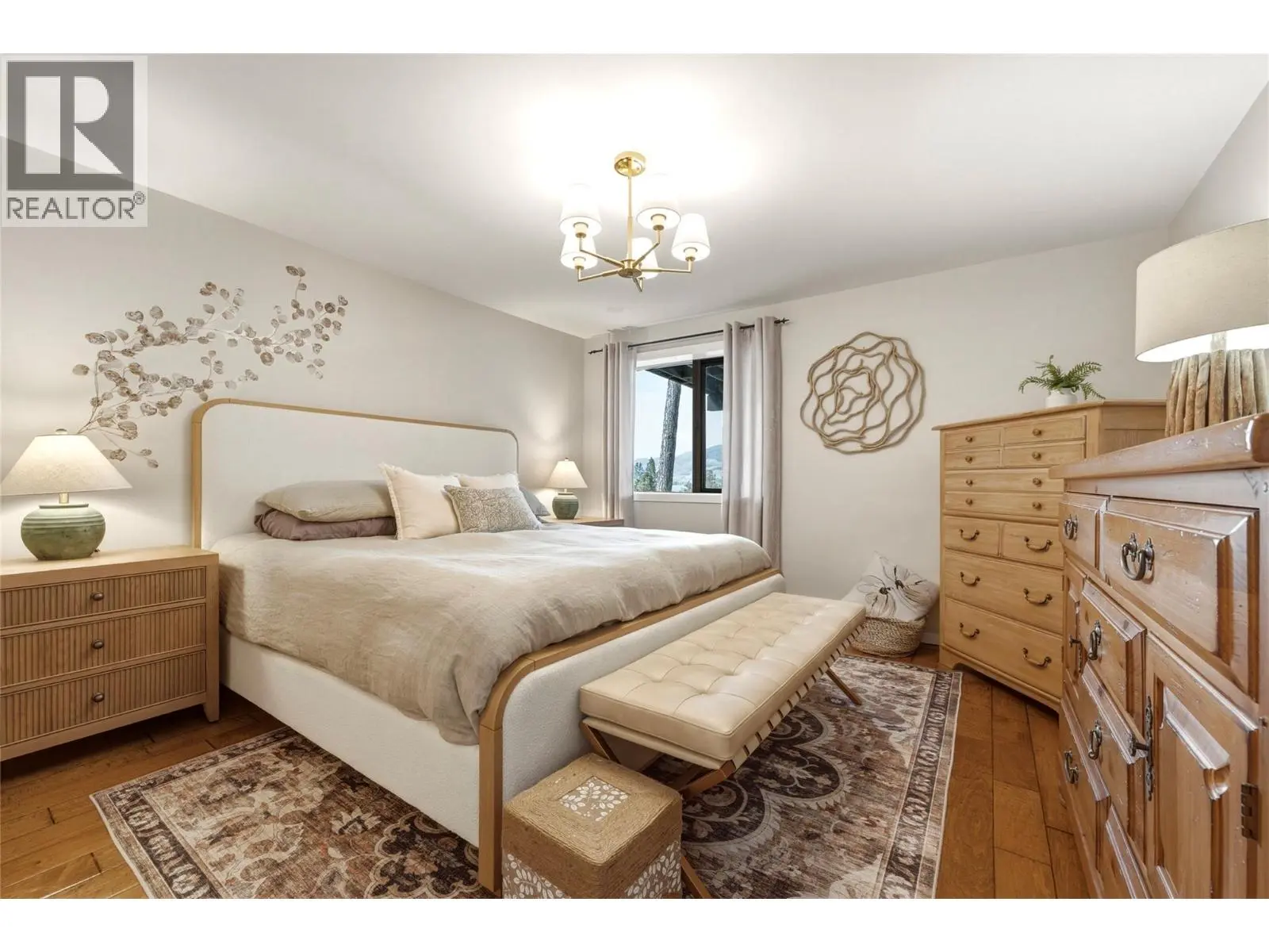 1934 Paly Road. Kelowna, British Columbia