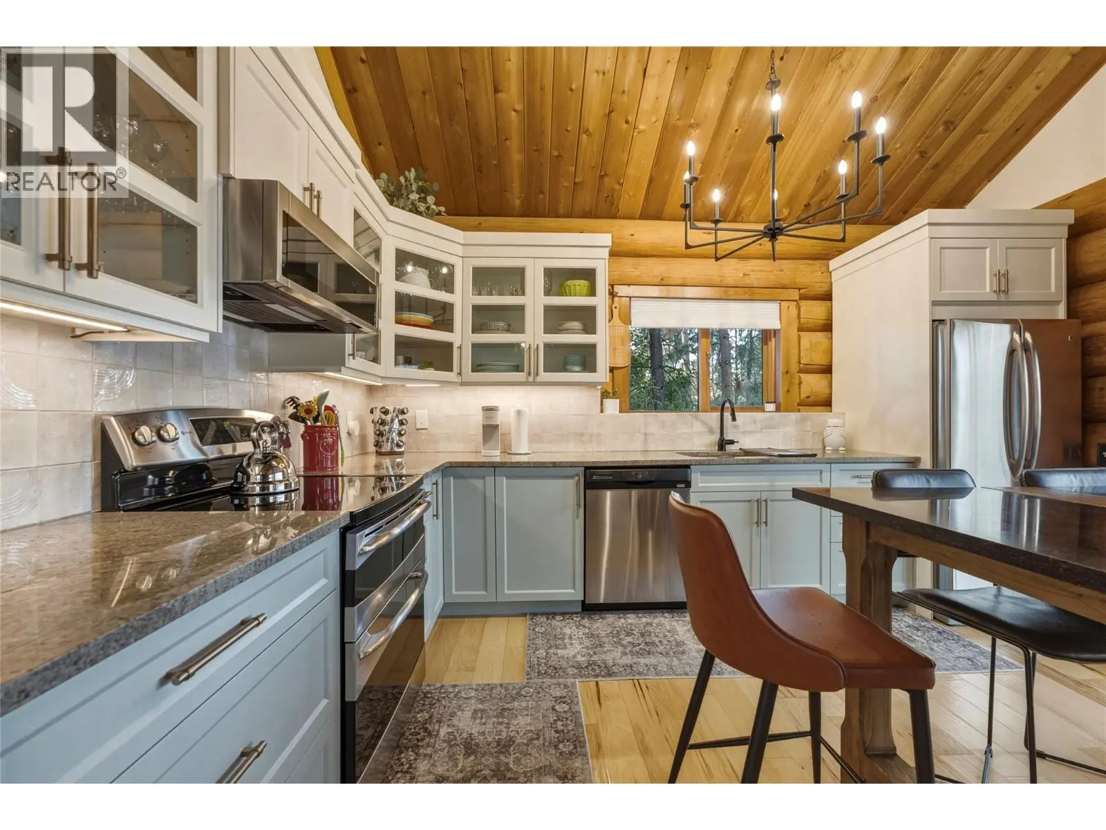 1934 Paly Road. Kelowna, British Columbia