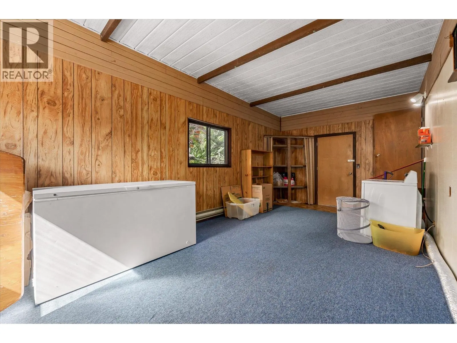 1485 Leaside Avenue. Kelowna, British Columbia