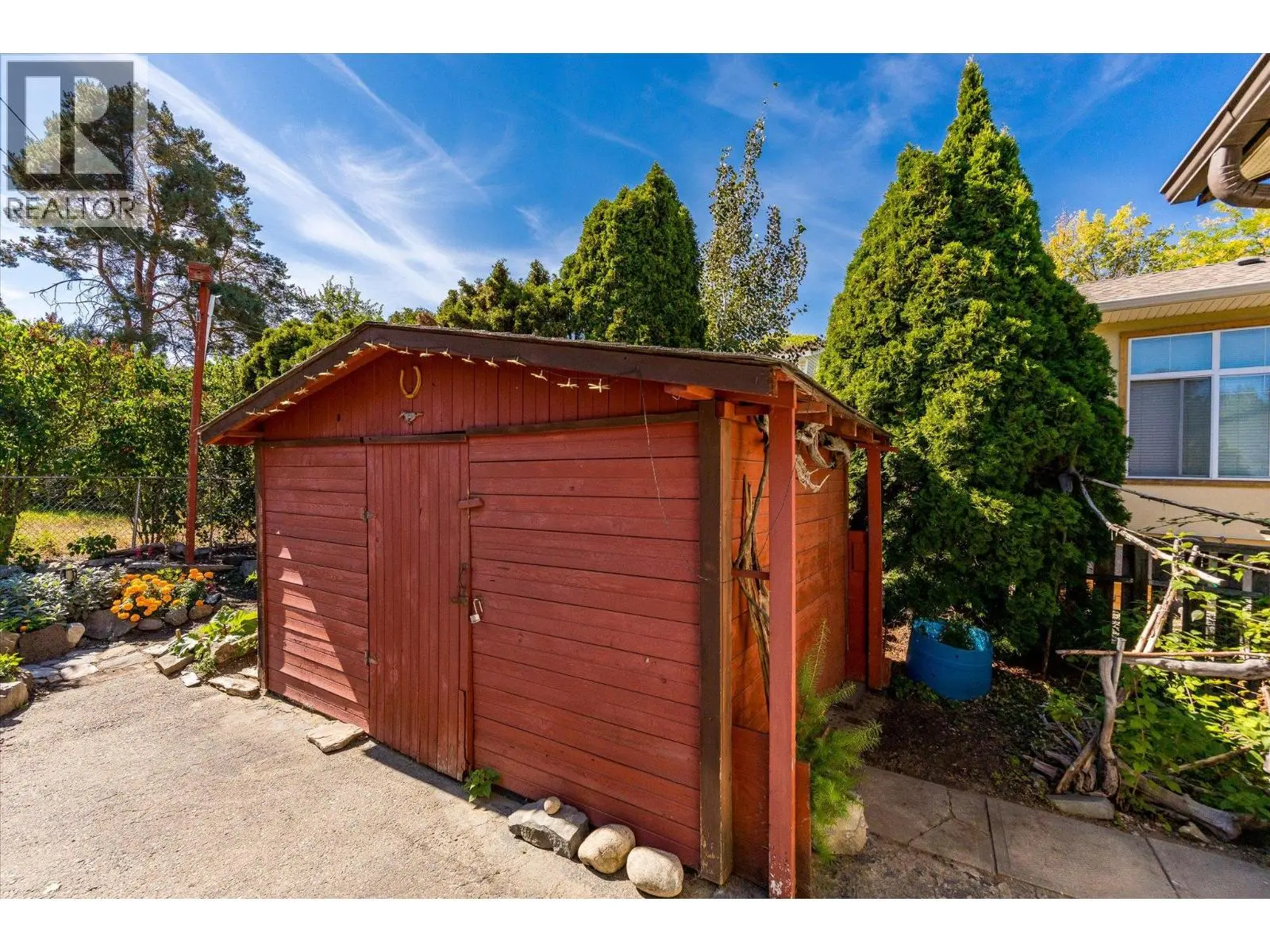 1485 Leaside Avenue. Kelowna, British Columbia