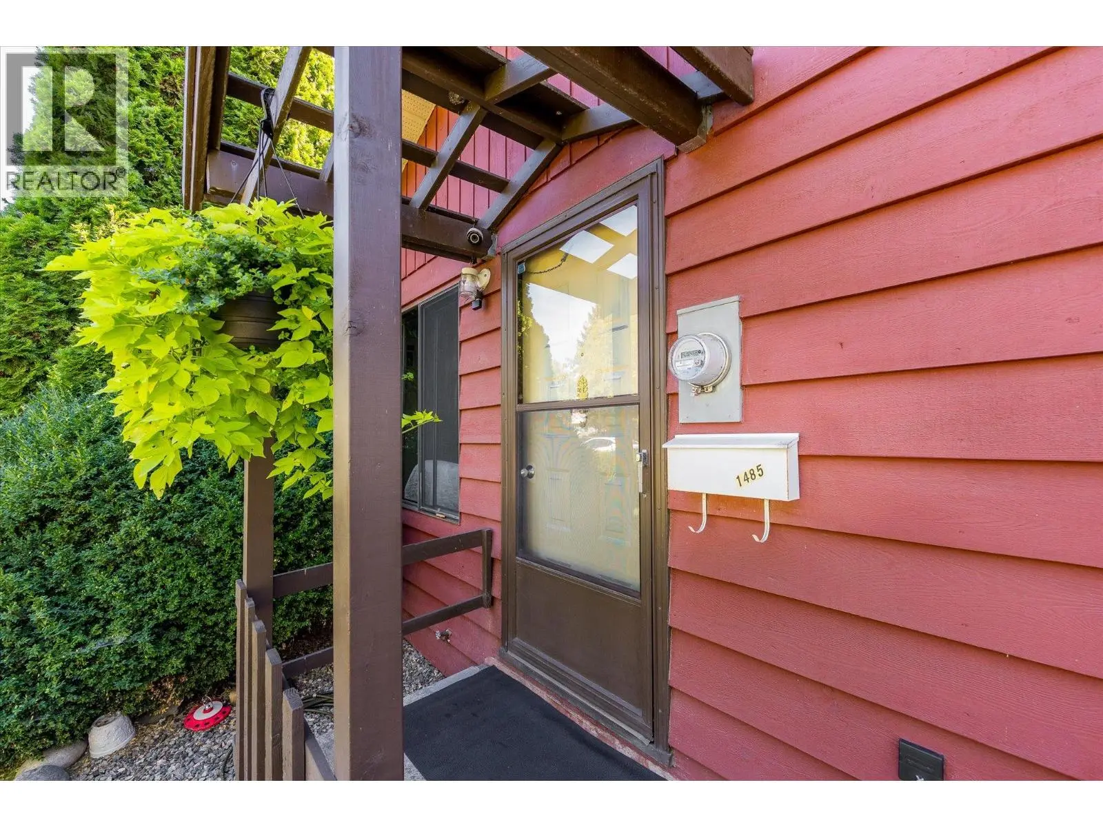 1485 Leaside Avenue. Kelowna, British Columbia