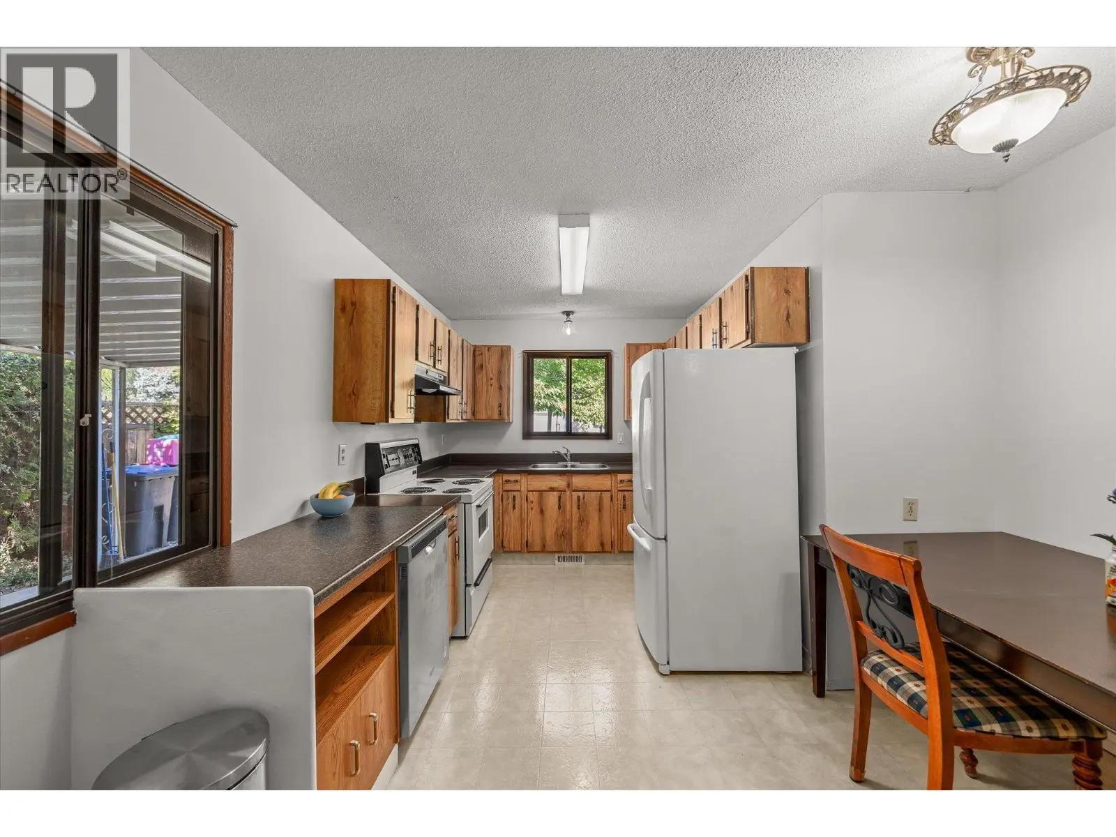 1485 Leaside Avenue. Kelowna, British Columbia