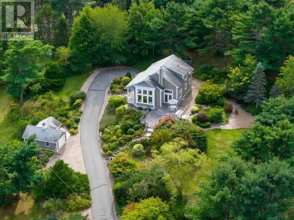 9330 Highway 3, Maders Cove