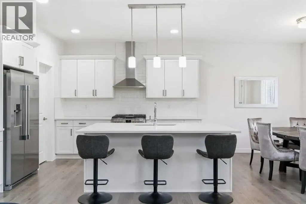 90 Saddlebred Place, Cochrane