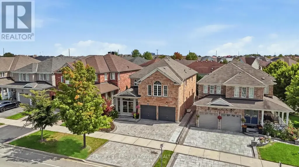 239 Williamson Drive W, Ajax (Northwest Ajax)