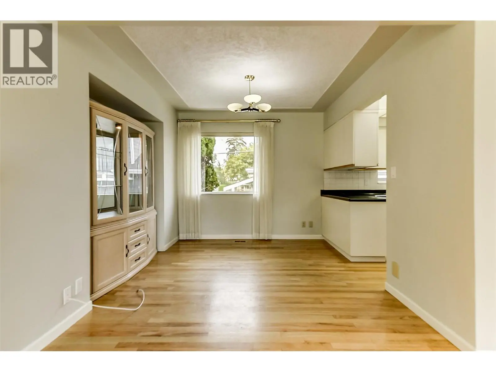 2202 Aberdeen Street. Kelowna, British Columbia