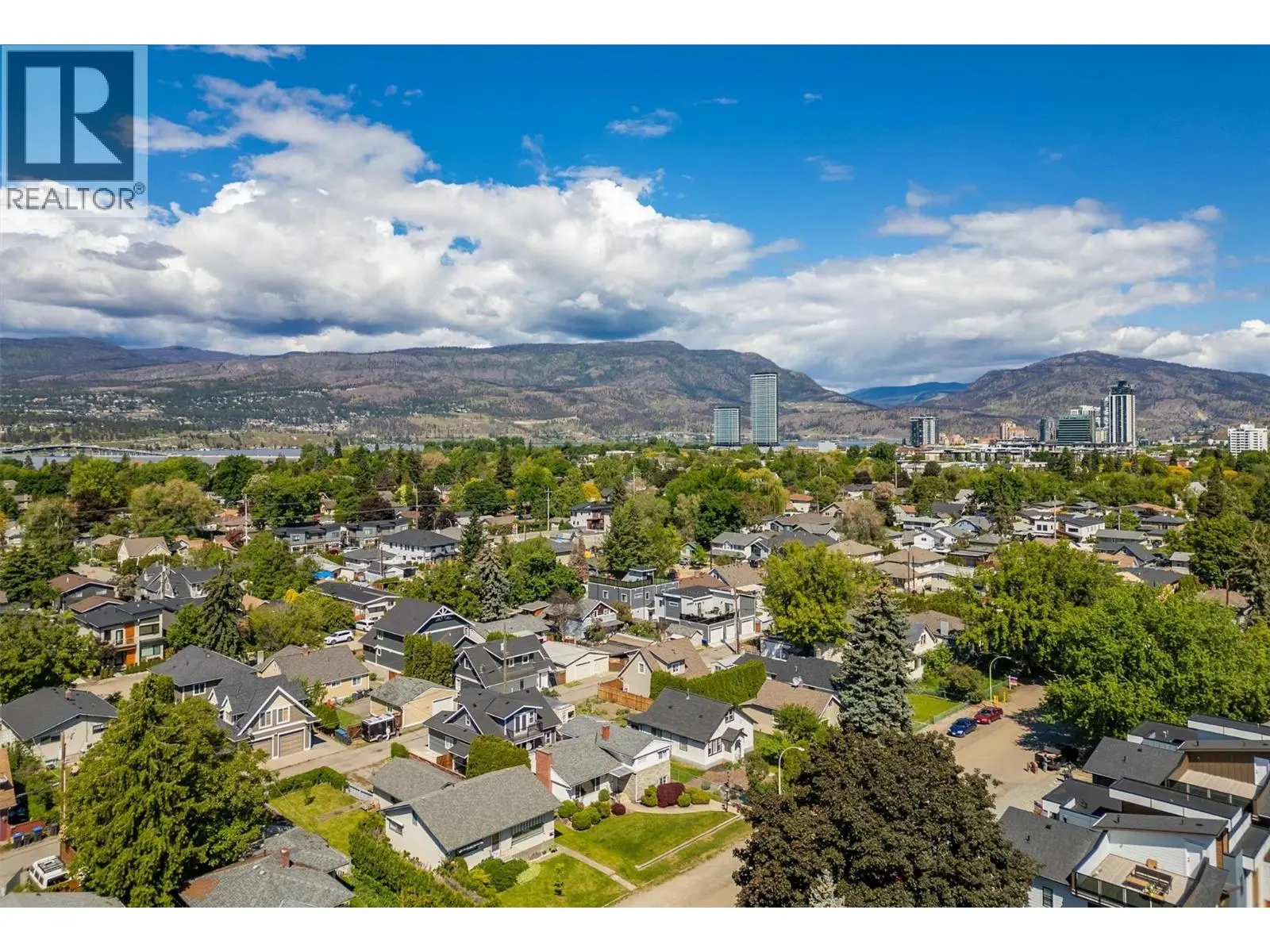 2202 Aberdeen Street. Kelowna, British Columbia