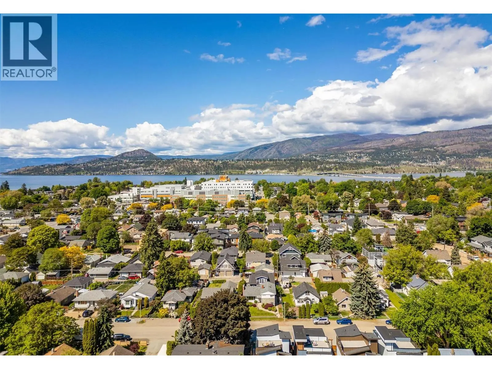 2202 Aberdeen Street. Kelowna, British Columbia