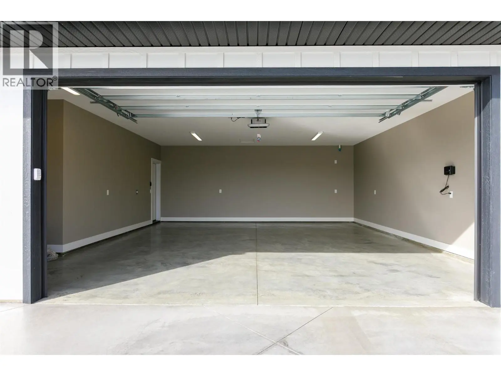 3005 Scenic Ridge Drive. West Kelowna, British Columbia