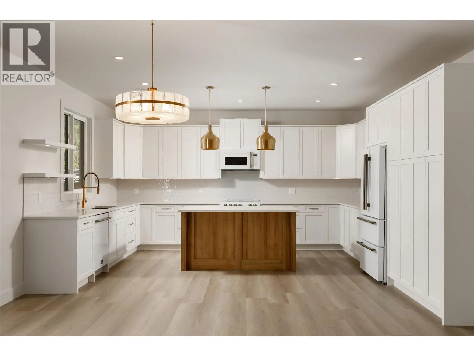 3005 Scenic Ridge Drive. West Kelowna, British Columbia