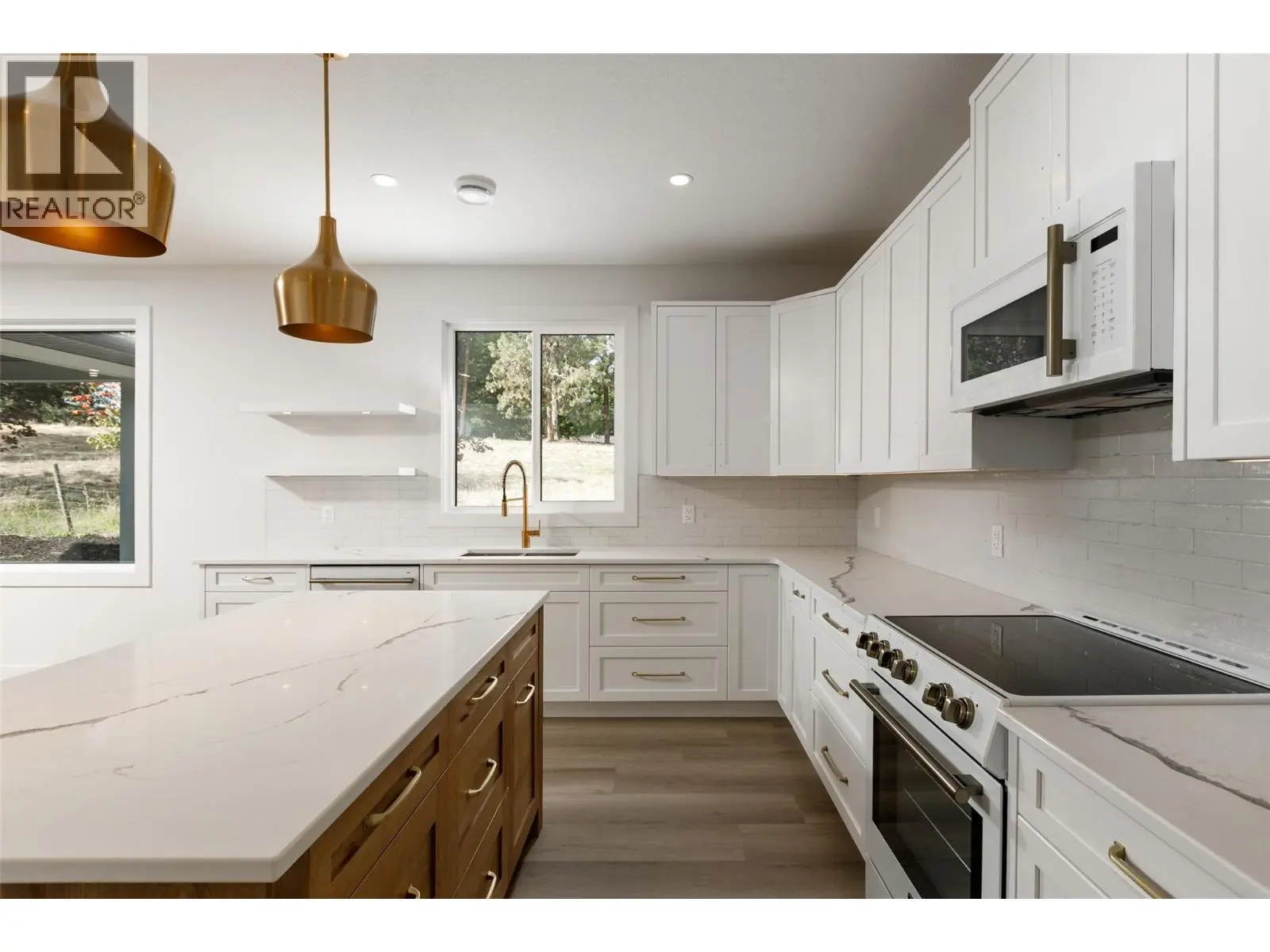 3005 Scenic Ridge Drive. West Kelowna, British Columbia