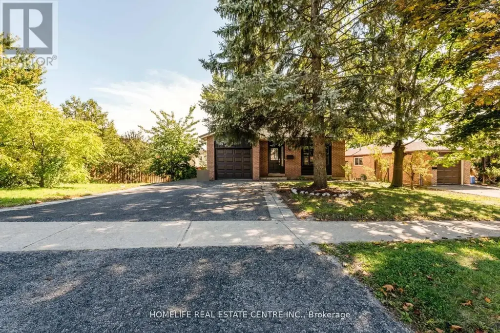 79 Fox Run, Barrie (Letitia Heights)