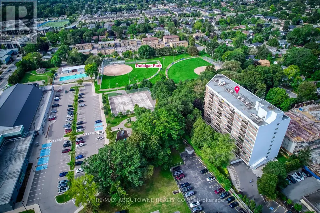 906 - 212 Kerr Street, Oakville (CO Central)