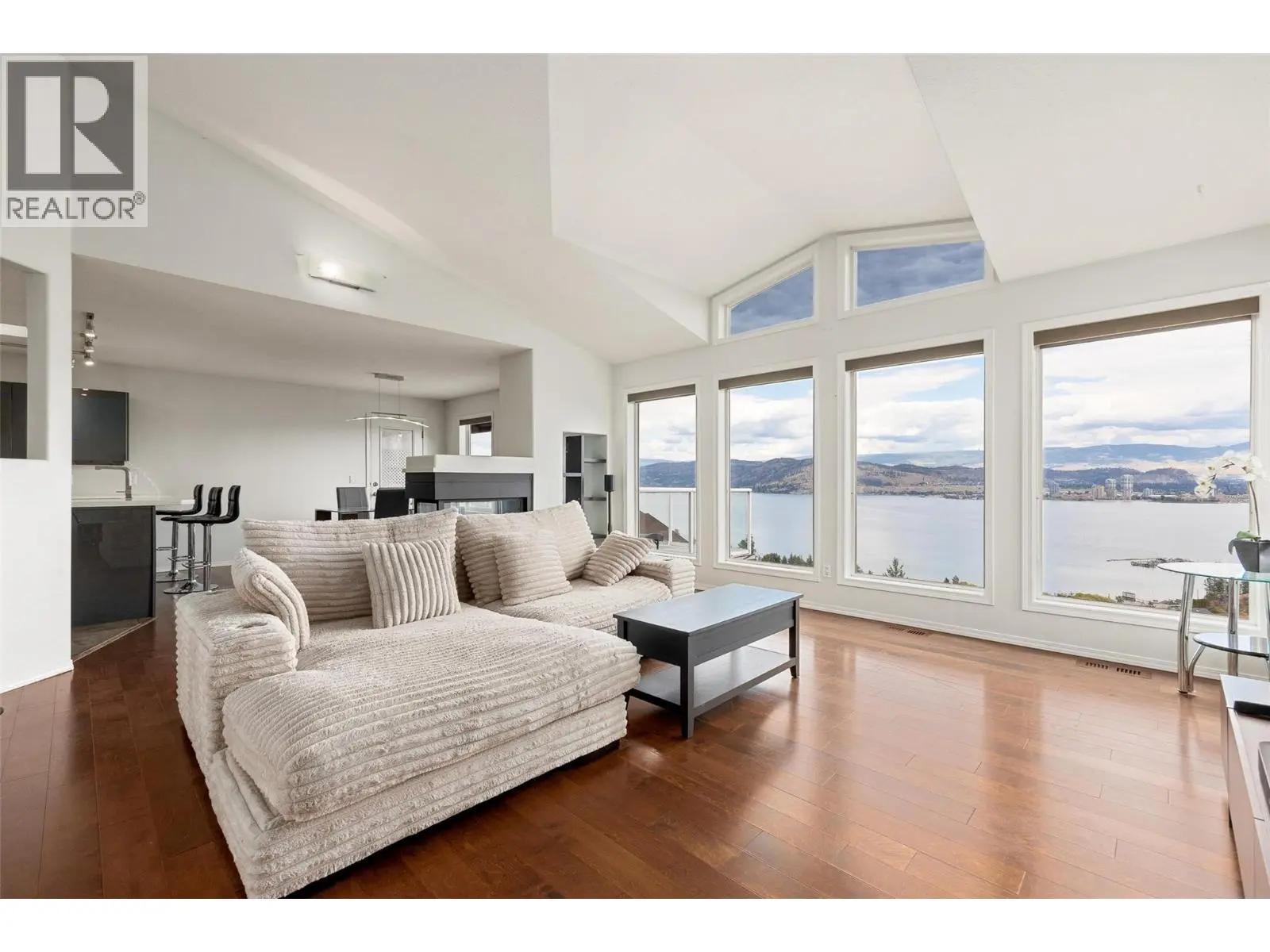 1525 Bear Creek Road Unit# 14. Kelowna, British Columbia