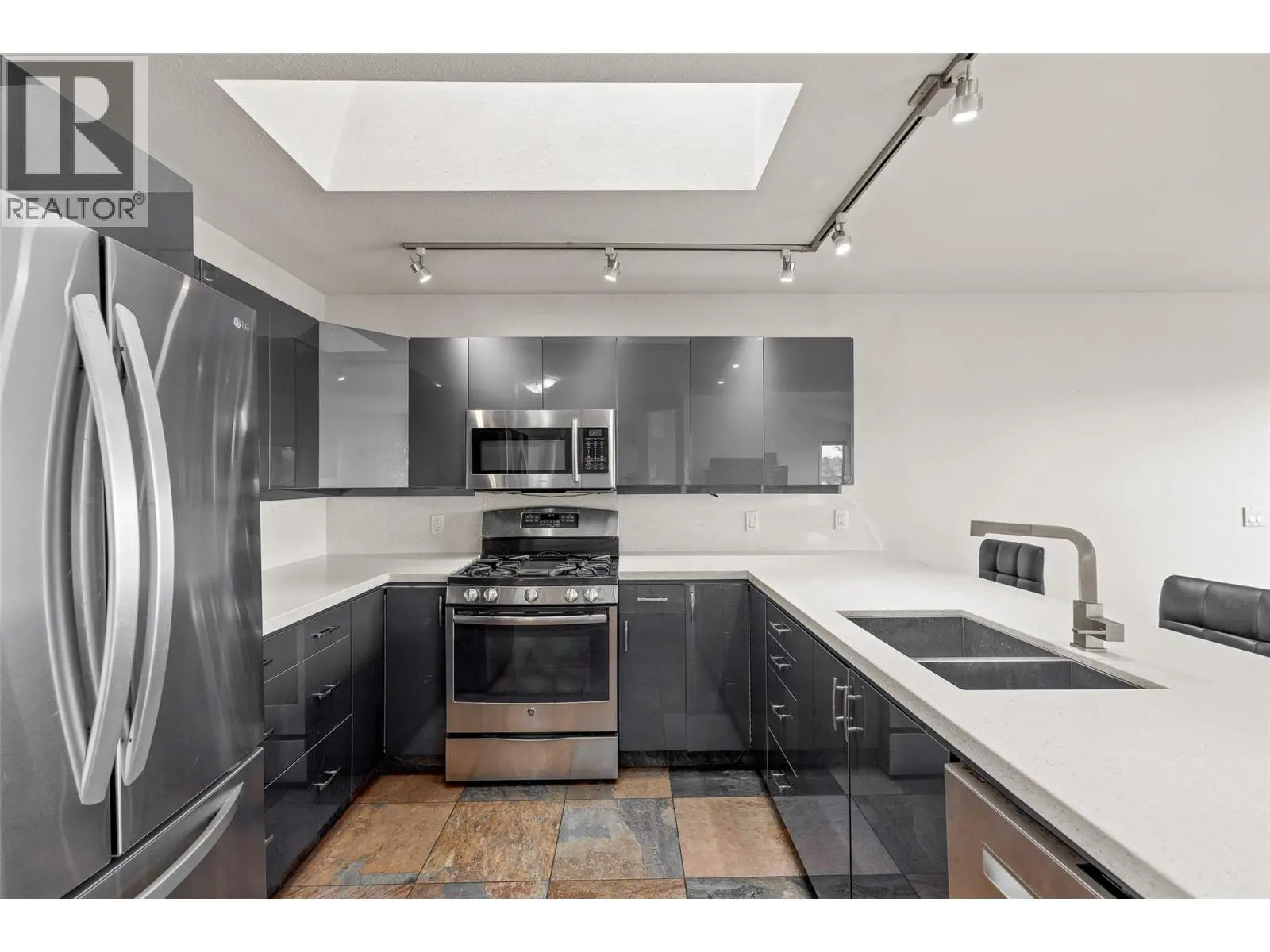1525 Bear Creek Road Unit# 14. Kelowna, British Columbia
