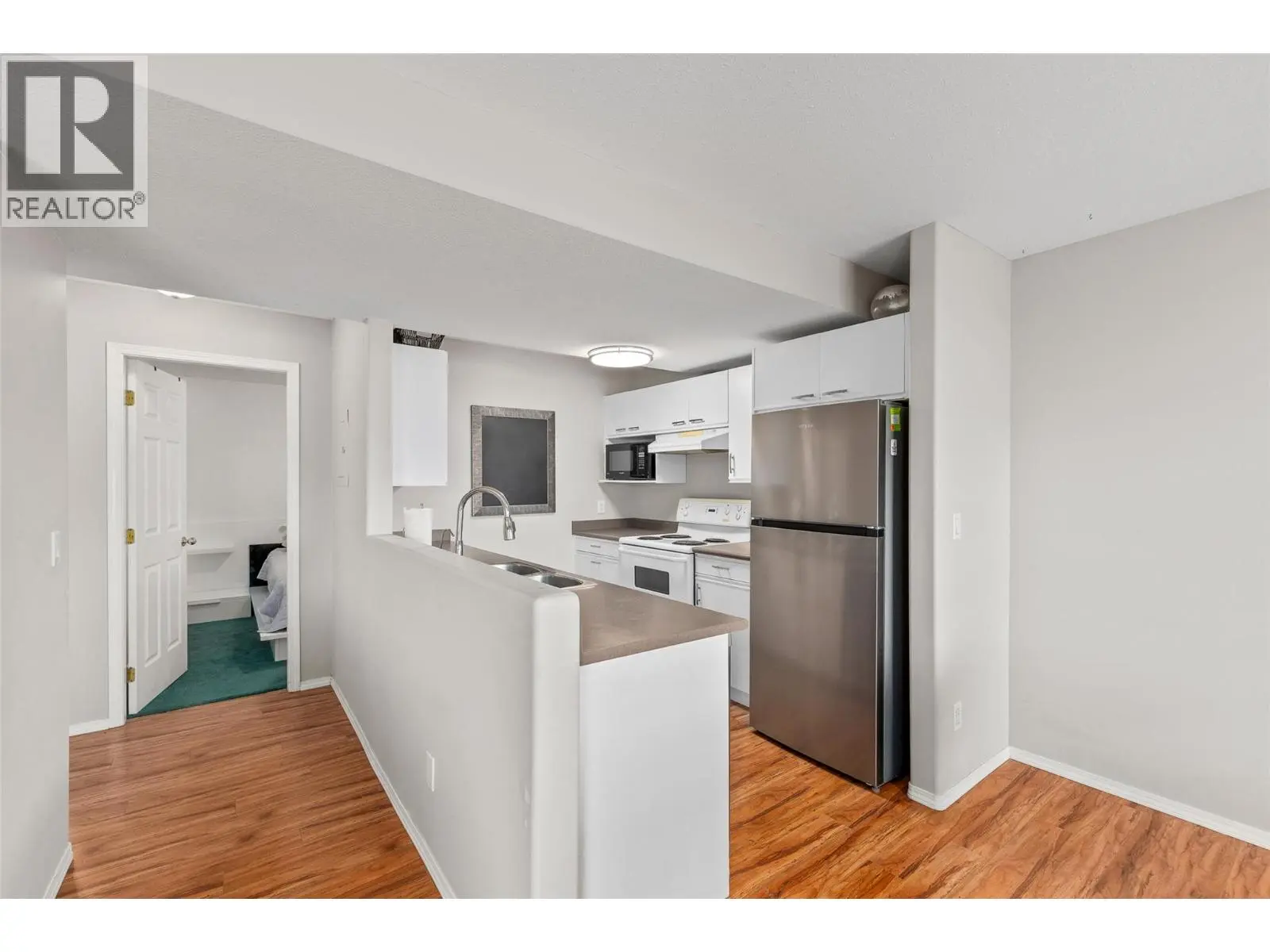 1525 Bear Creek Road Unit# 14. Kelowna, British Columbia