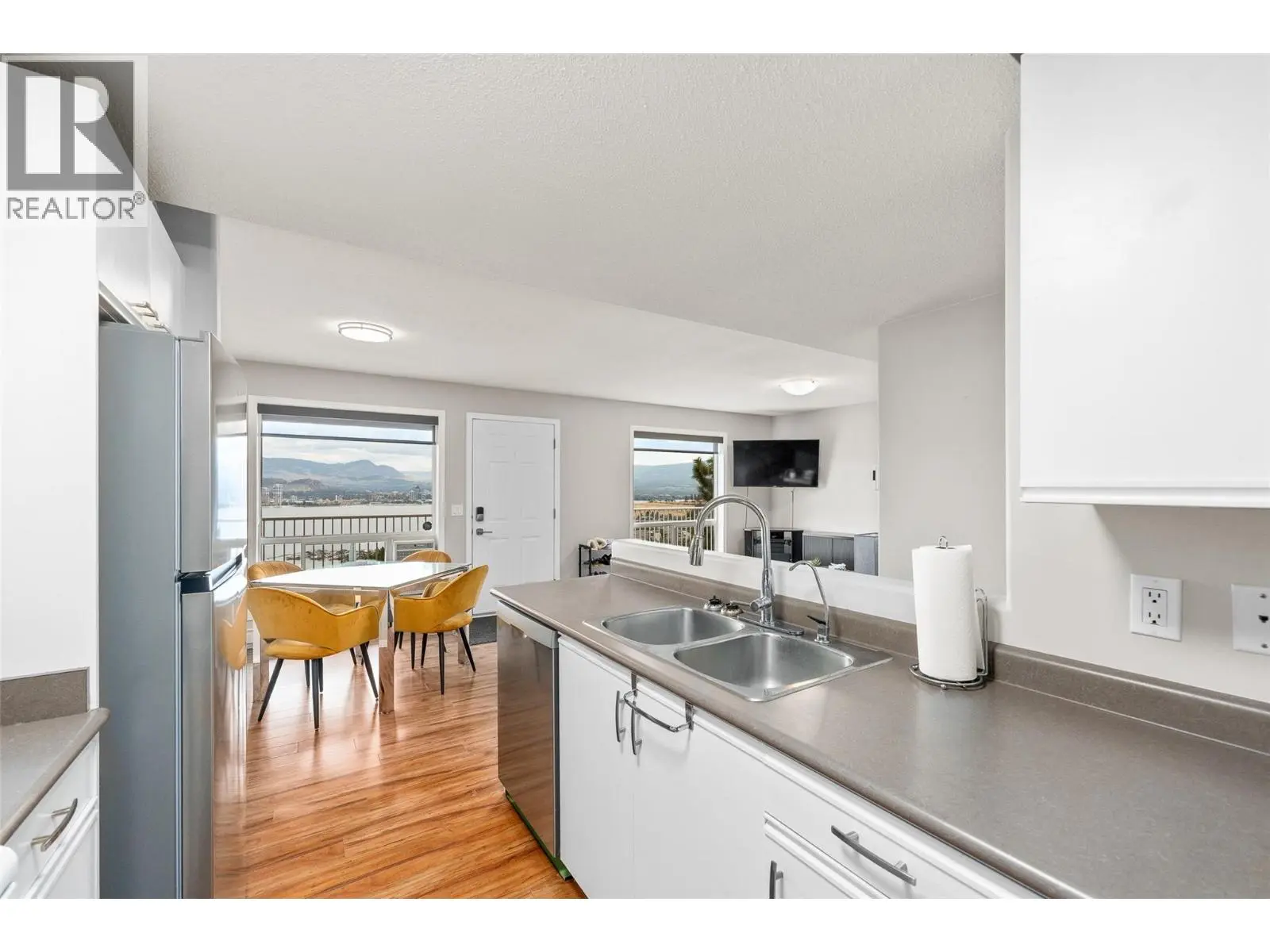 1525 Bear Creek Road Unit# 14. Kelowna, British Columbia
