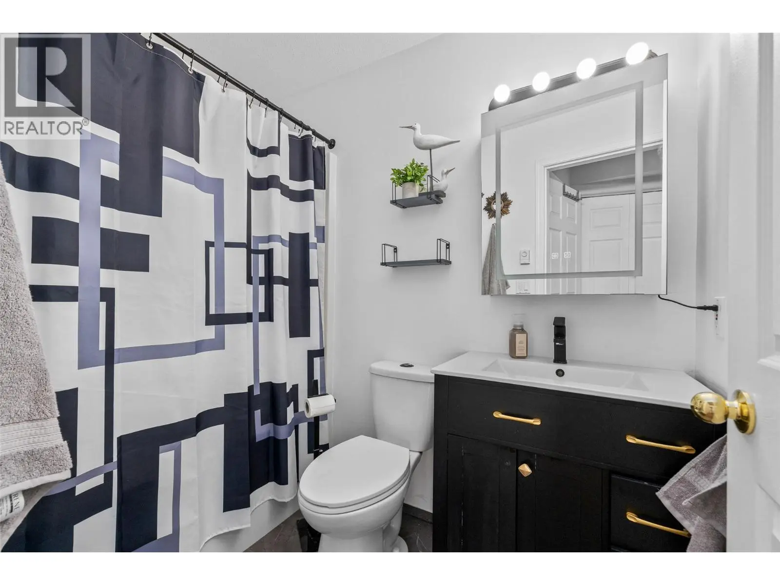 1525 Bear Creek Road Unit# 14. Kelowna, British Columbia