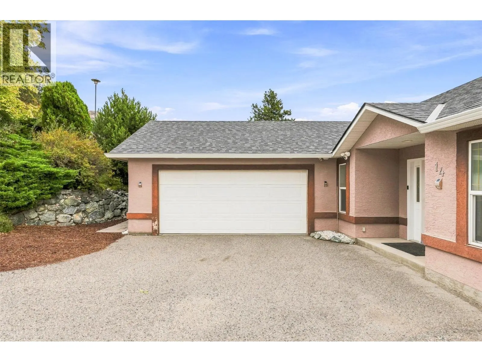1525 Bear Creek Road Unit# 14. Kelowna, British Columbia