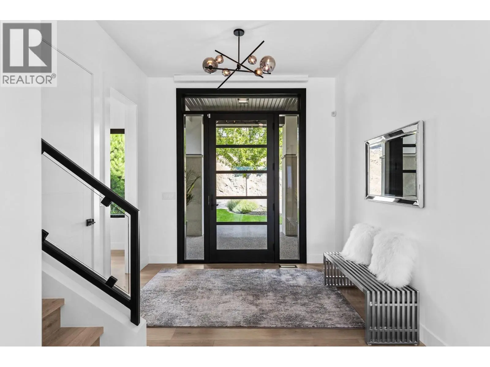 1539 Rocky Point Drive. Kelowna, British Columbia