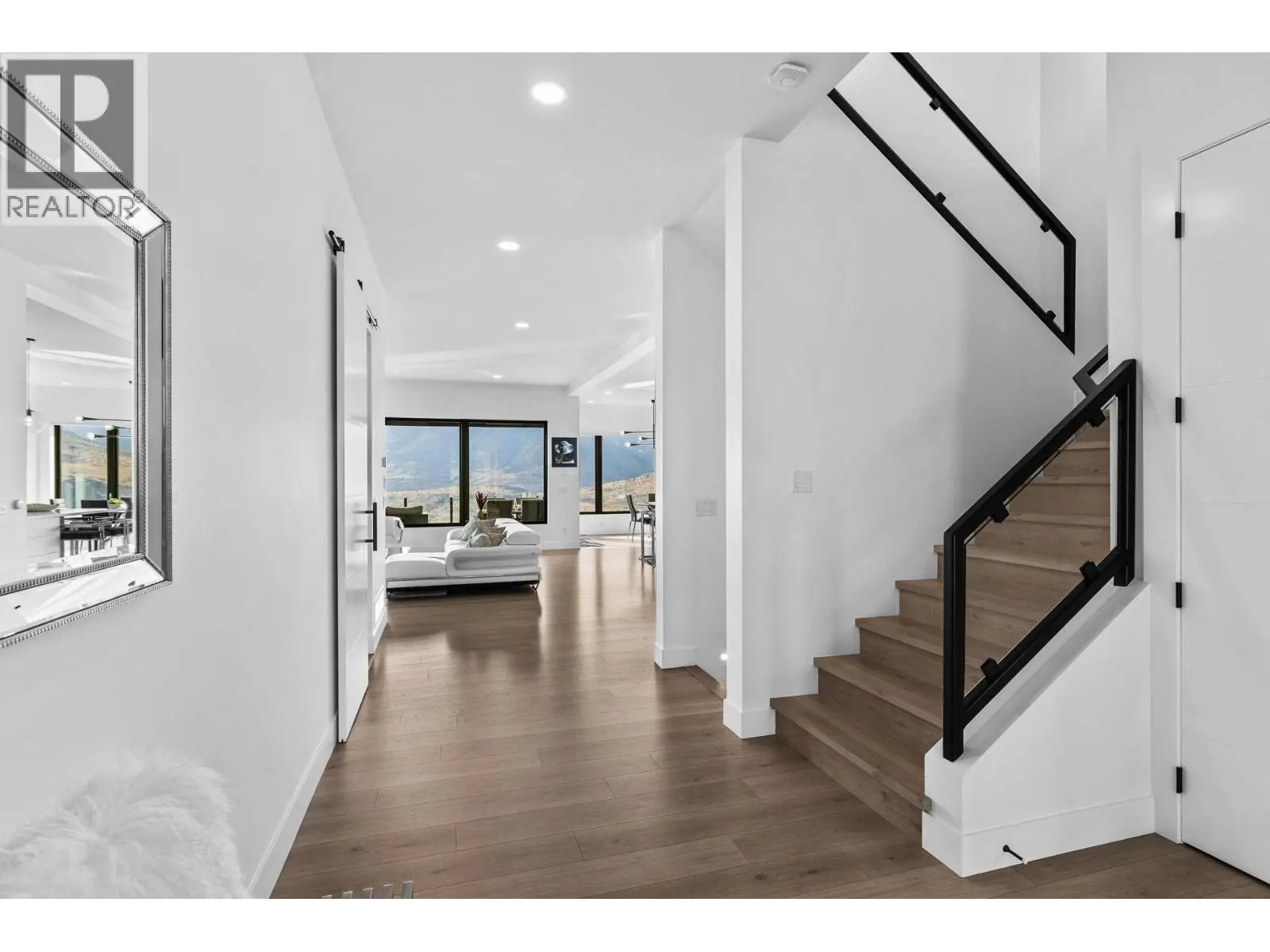 1539 Rocky Point Drive. Kelowna, British Columbia