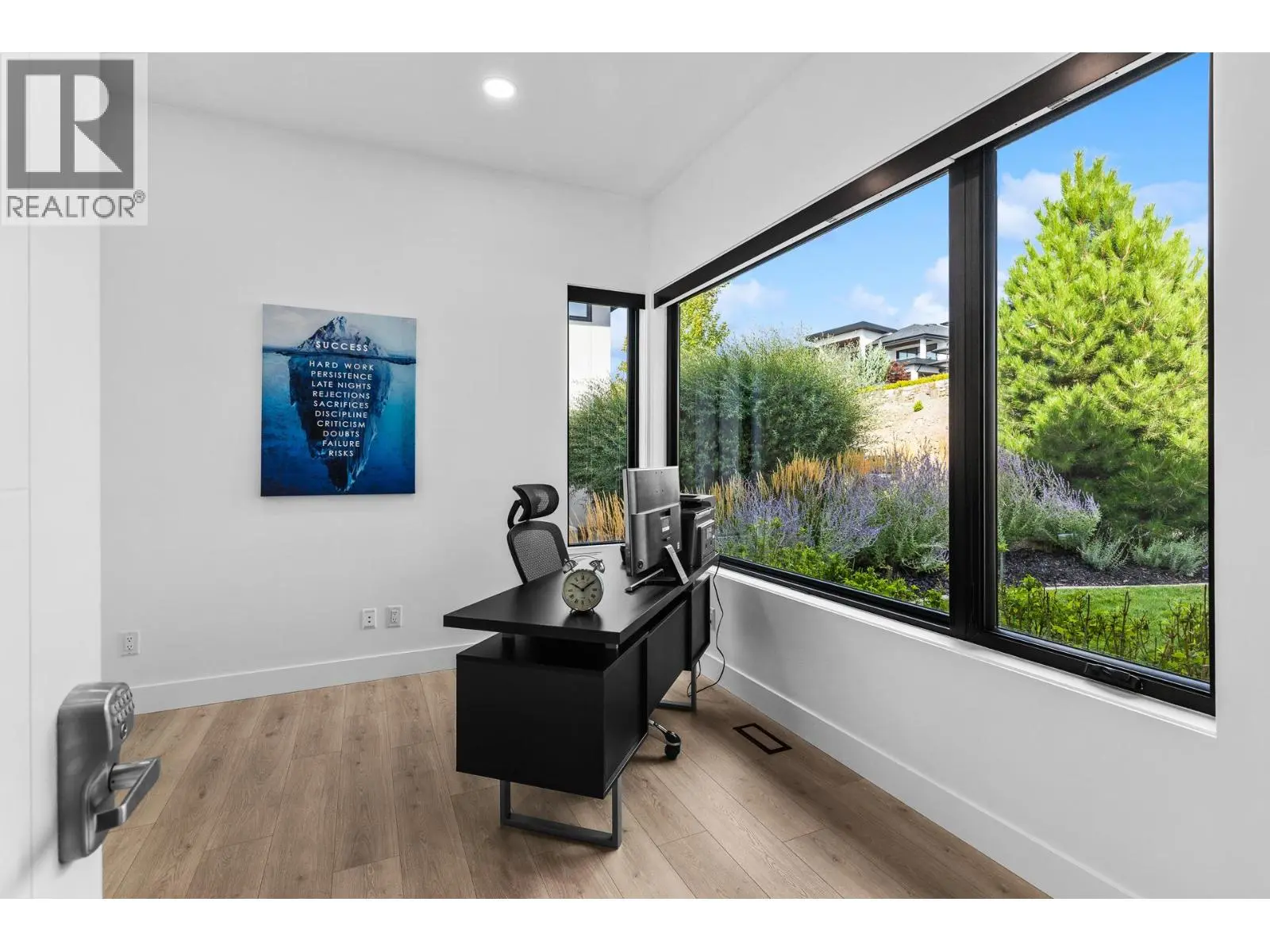1539 Rocky Point Drive. Kelowna, British Columbia