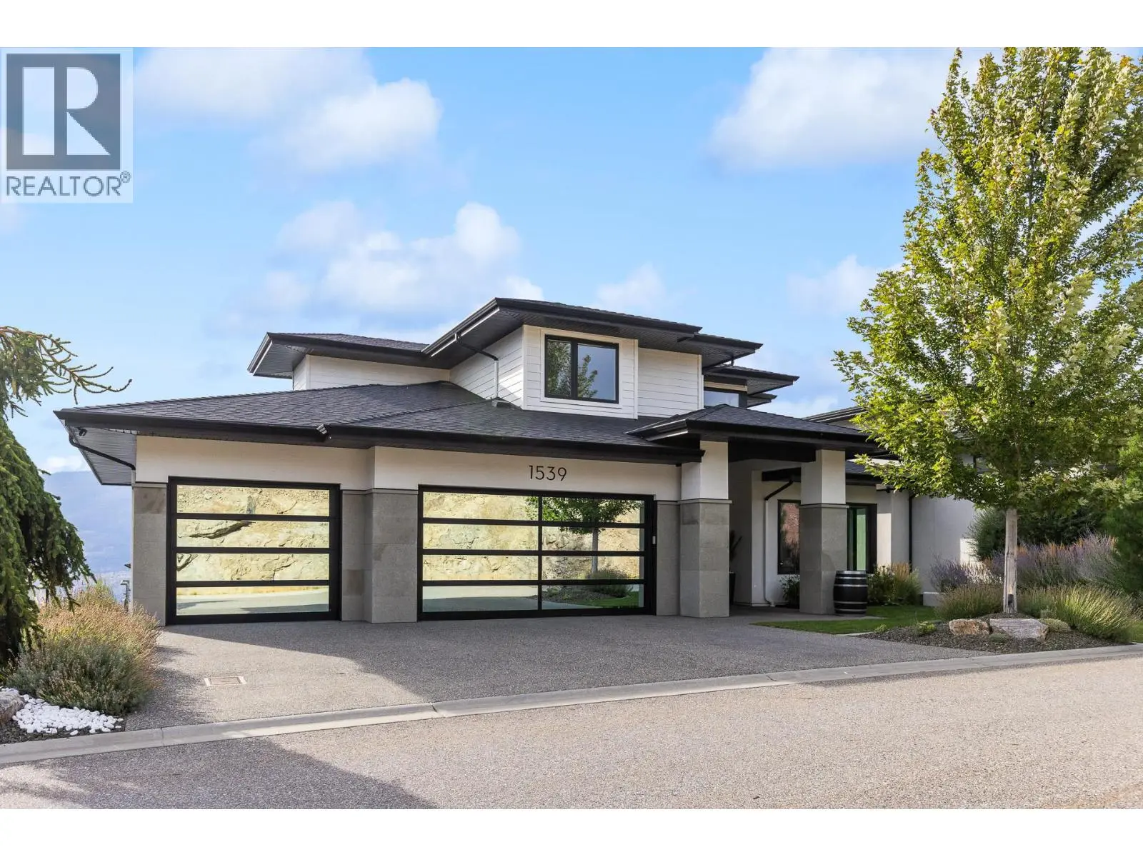 1539 Rocky Point Drive. Kelowna, British Columbia