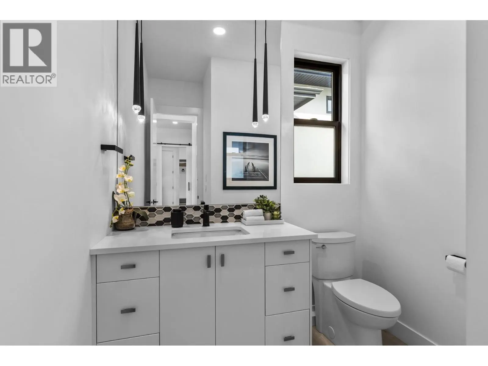 1539 Rocky Point Drive. Kelowna, British Columbia