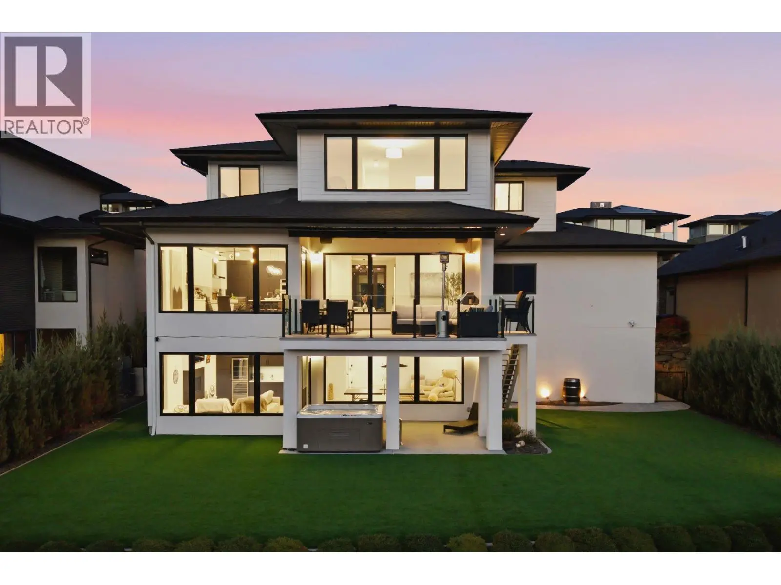 1539 Rocky Point Drive. Kelowna, British Columbia