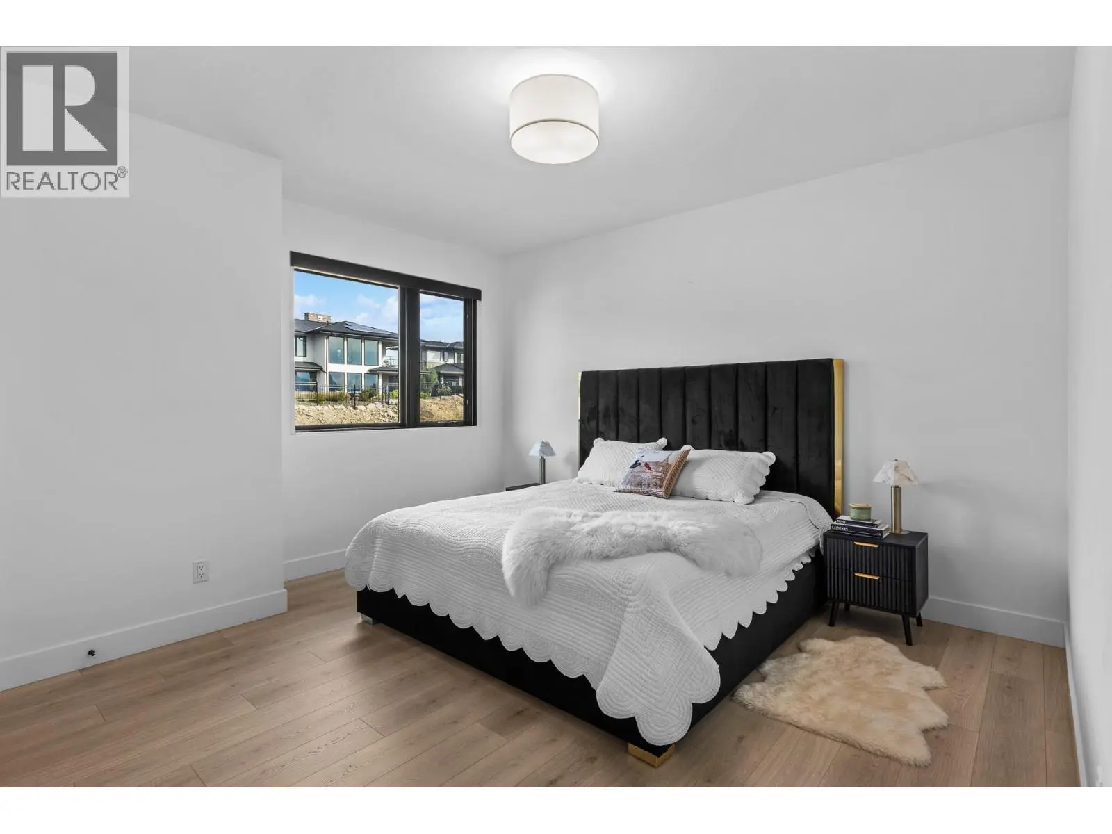 1539 Rocky Point Drive. Kelowna, British Columbia