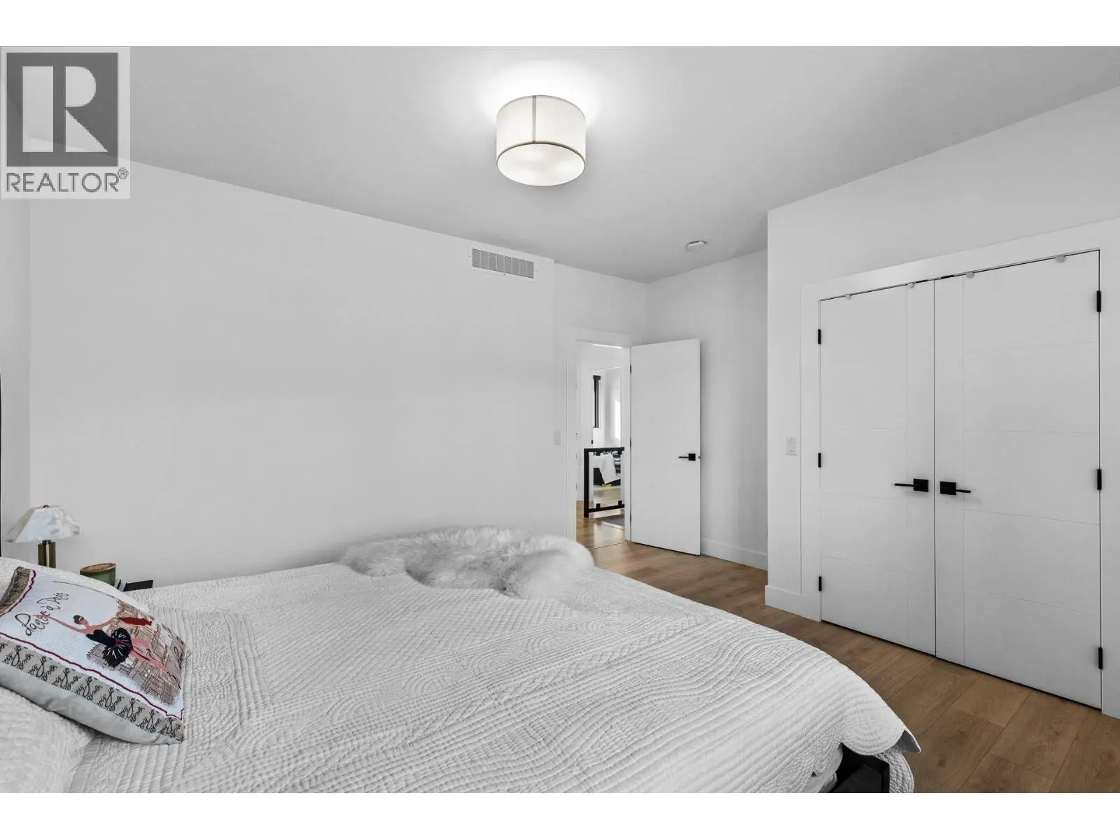 1539 Rocky Point Drive. Kelowna, British Columbia