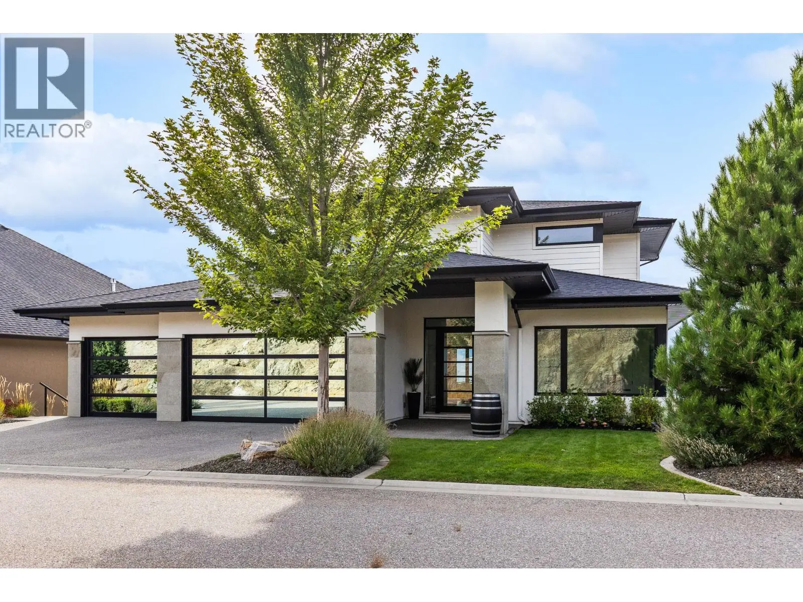 1539 Rocky Point Drive. Kelowna, British Columbia