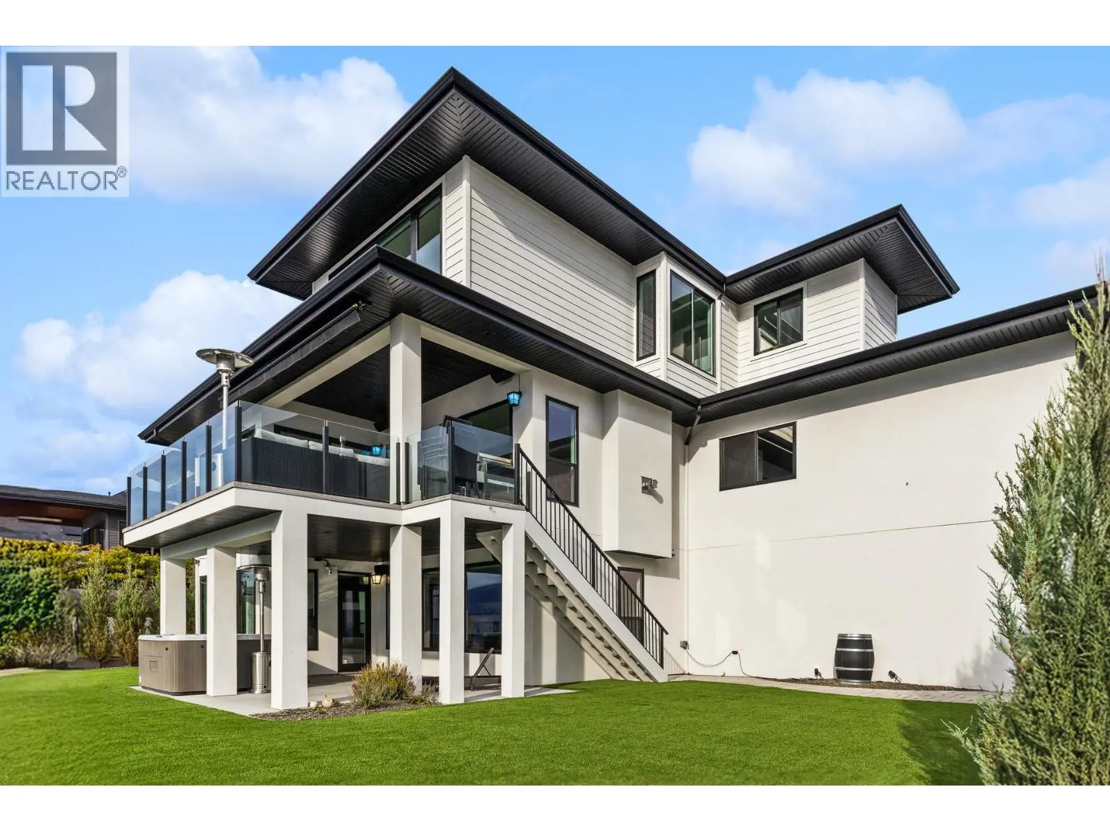 1539 Rocky Point Drive. Kelowna, British Columbia