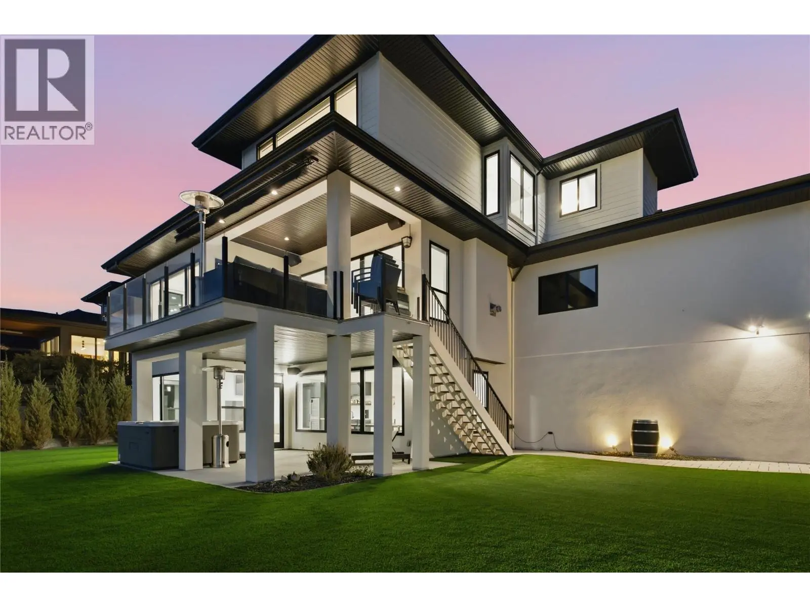 1539 Rocky Point Drive. Kelowna, British Columbia