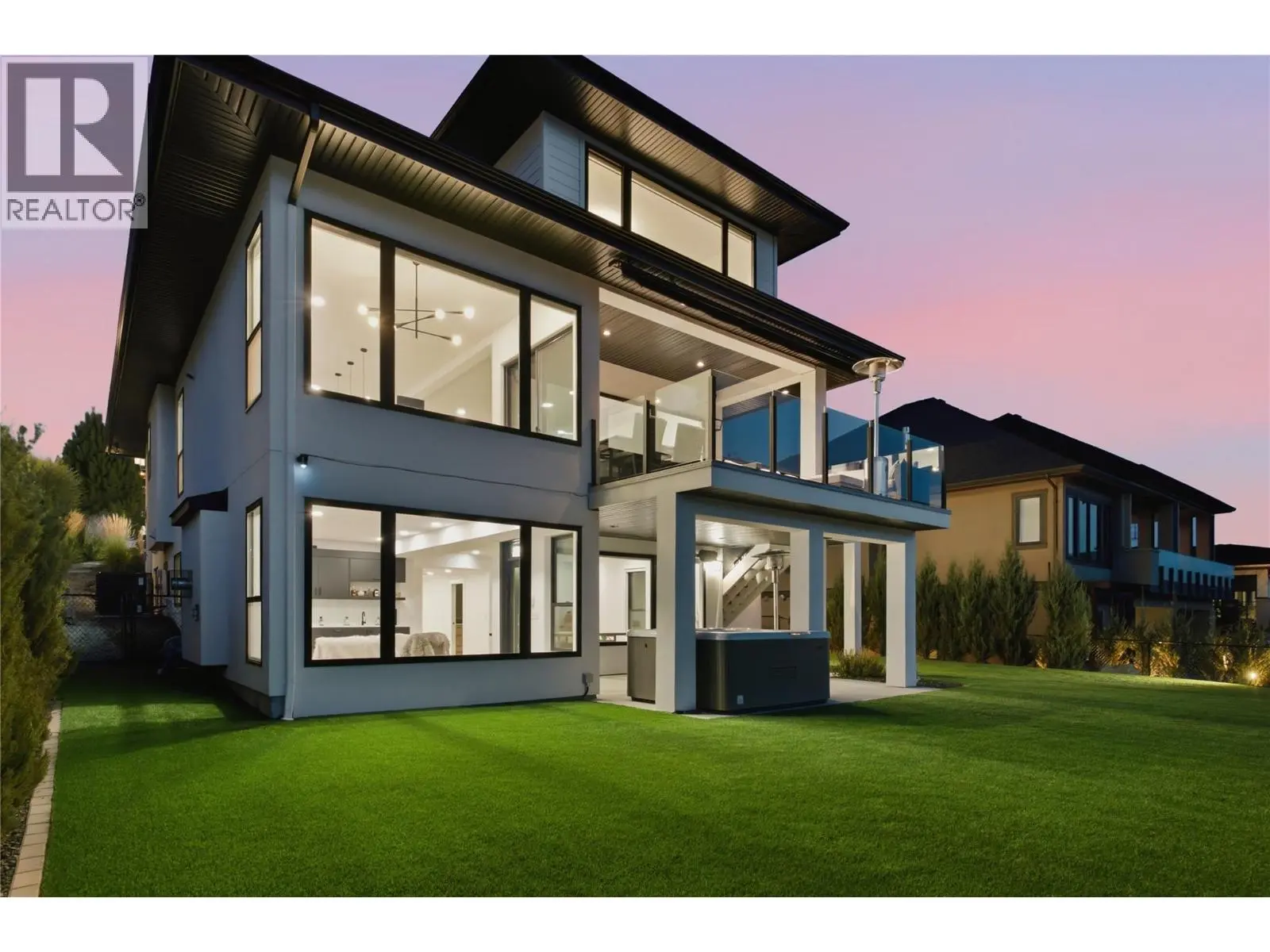 1539 Rocky Point Drive. Kelowna, British Columbia