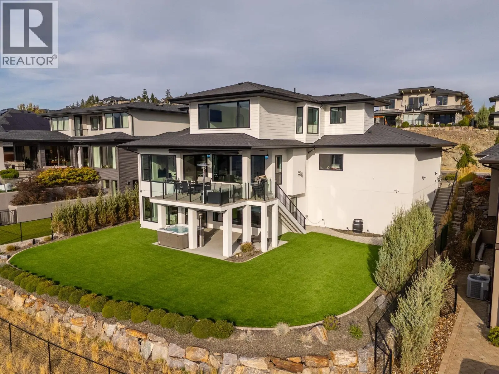 1539 Rocky Point Drive. Kelowna, British Columbia