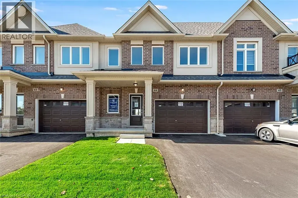 205 Thames Way Unit# 44, Mount Hope