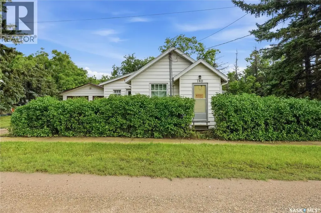 140 1st Avenue, Chaplin