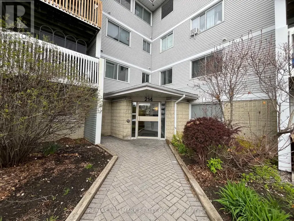 403 - 214 Viewmount Drive, Ottawa