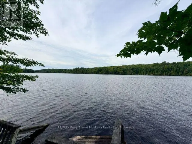 220 East Whalley Lake Road E, Magnetawan