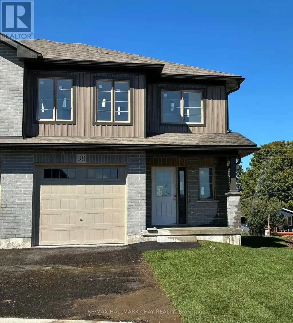 38 Strath Crescent, Springwater (Elmvale)