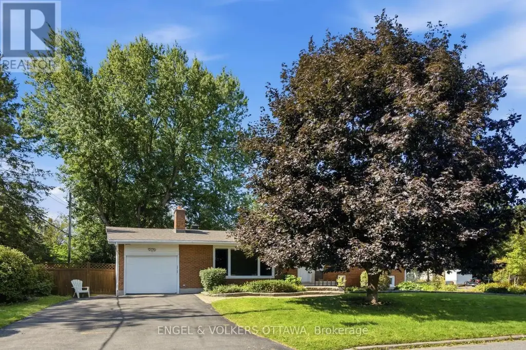20 Parthia Avenue, Ottawa