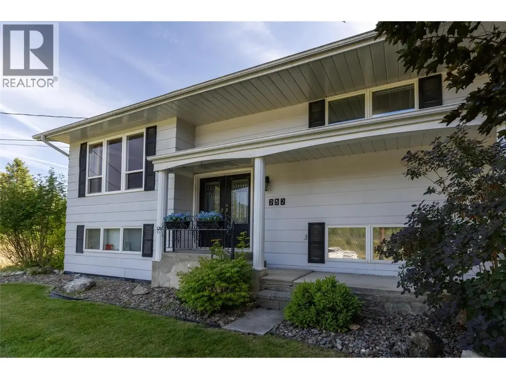 232 Everette Avenue, Greenwood